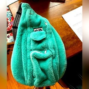 Kavu Rope Fuzz Furry Sling Bag - Aqua Teal